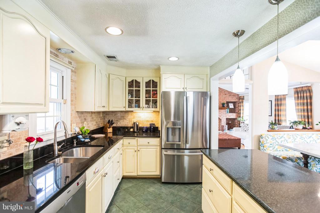 3709 JOHN CARROLL DRIVE