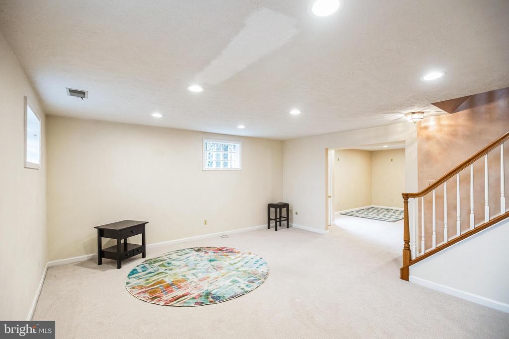 3709 JOHN CARROLL DRIVE