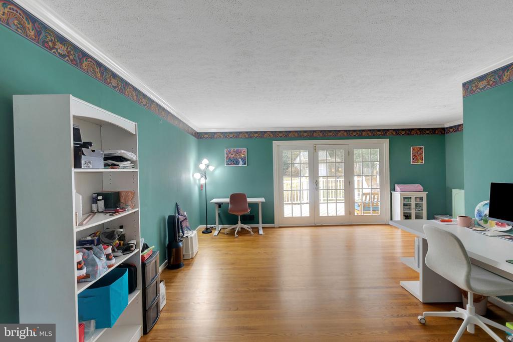 3709 JOHN CARROLL DRIVE
