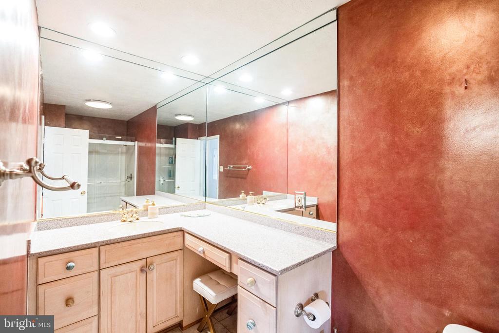 3709 JOHN CARROLL DRIVE