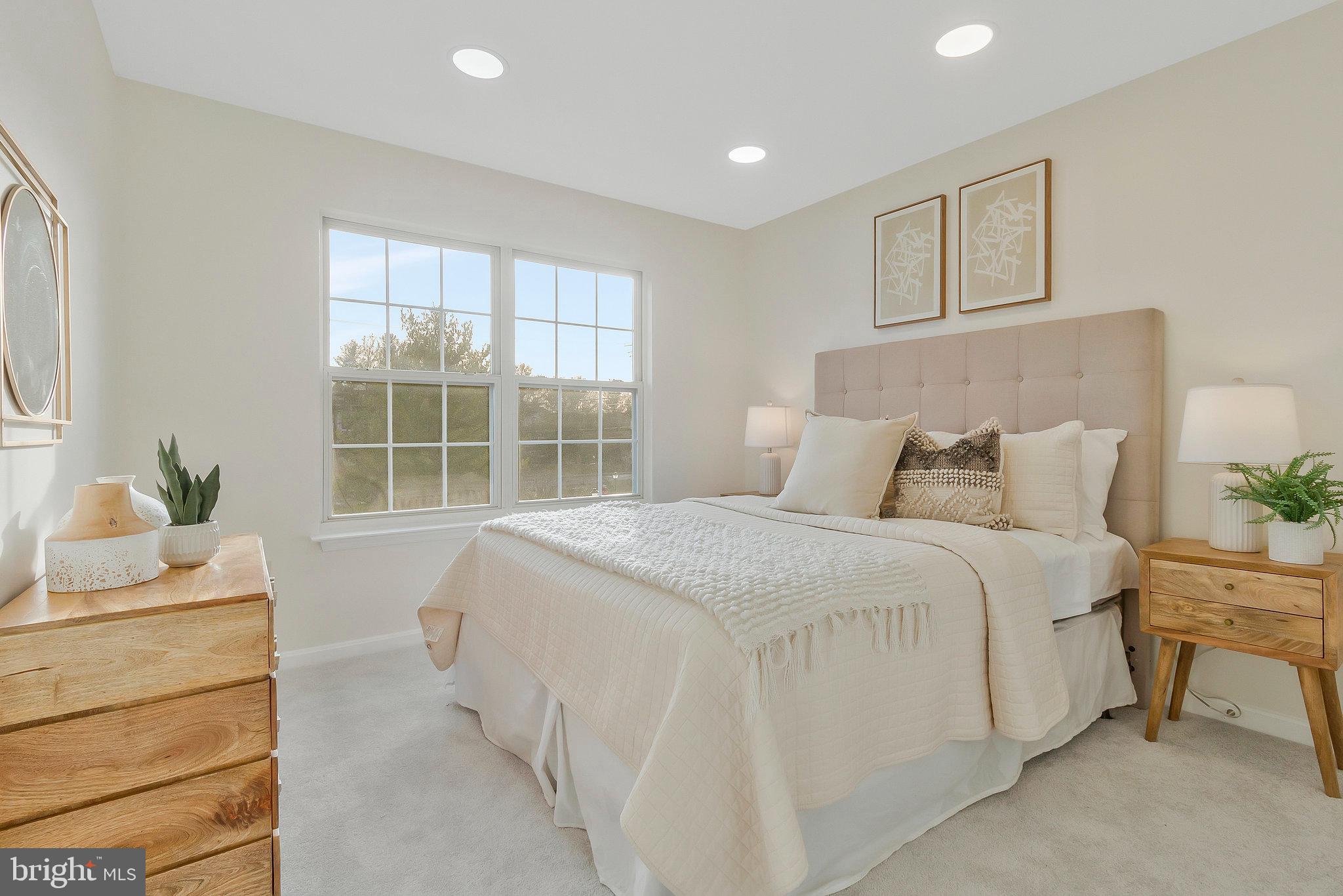 205 Longpoint Way