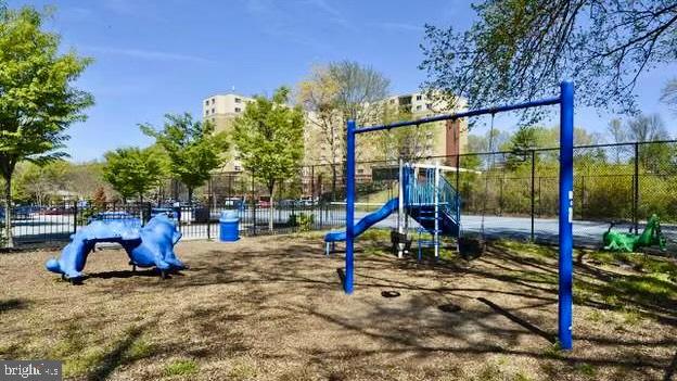 7333 New Hampshire Ave #1001
