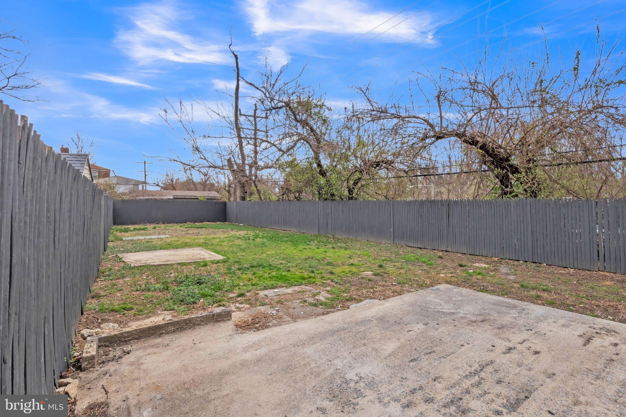 11901 DALEWOOD DRIVE