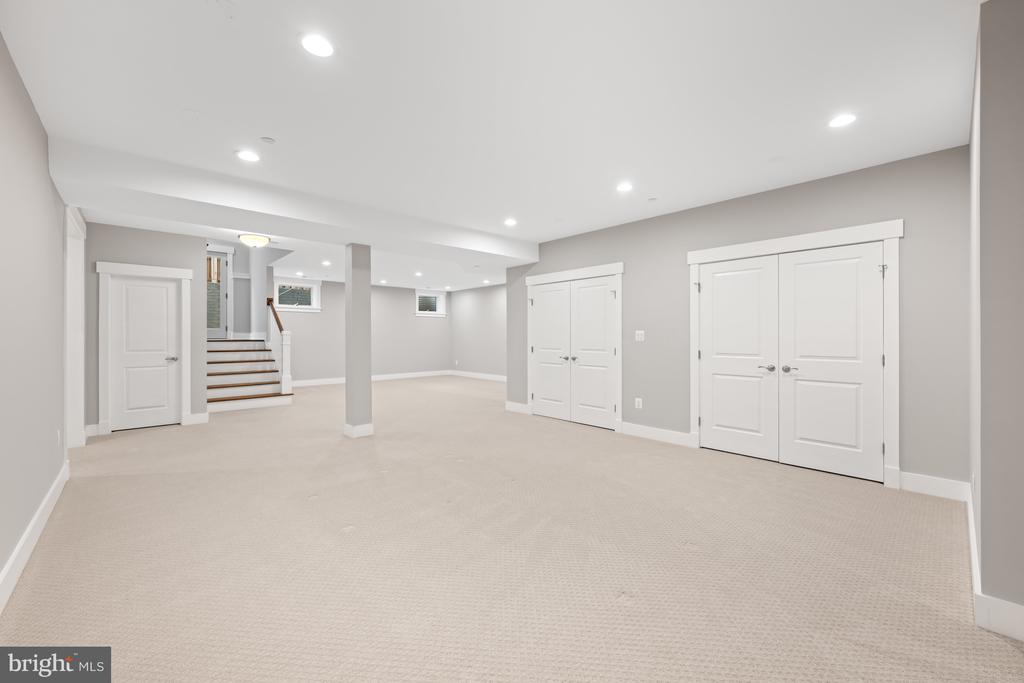 7802 Marbury Rd