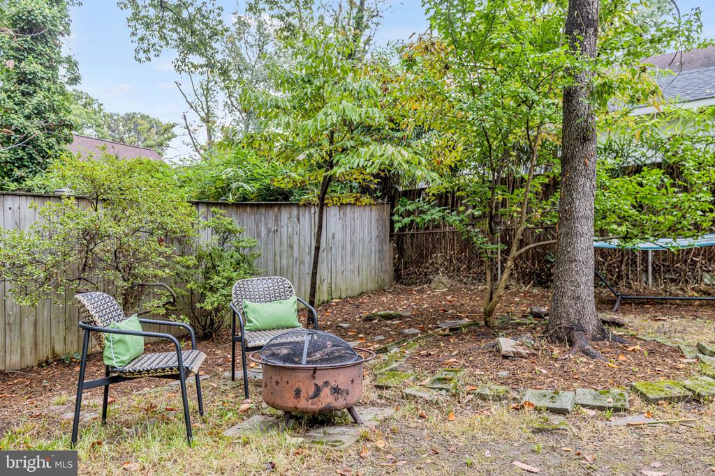 716 AUBURN AVENUE