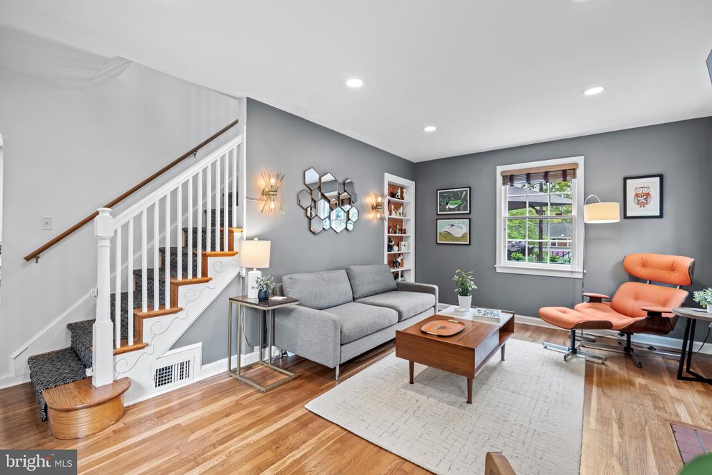716 AUBURN AVENUE