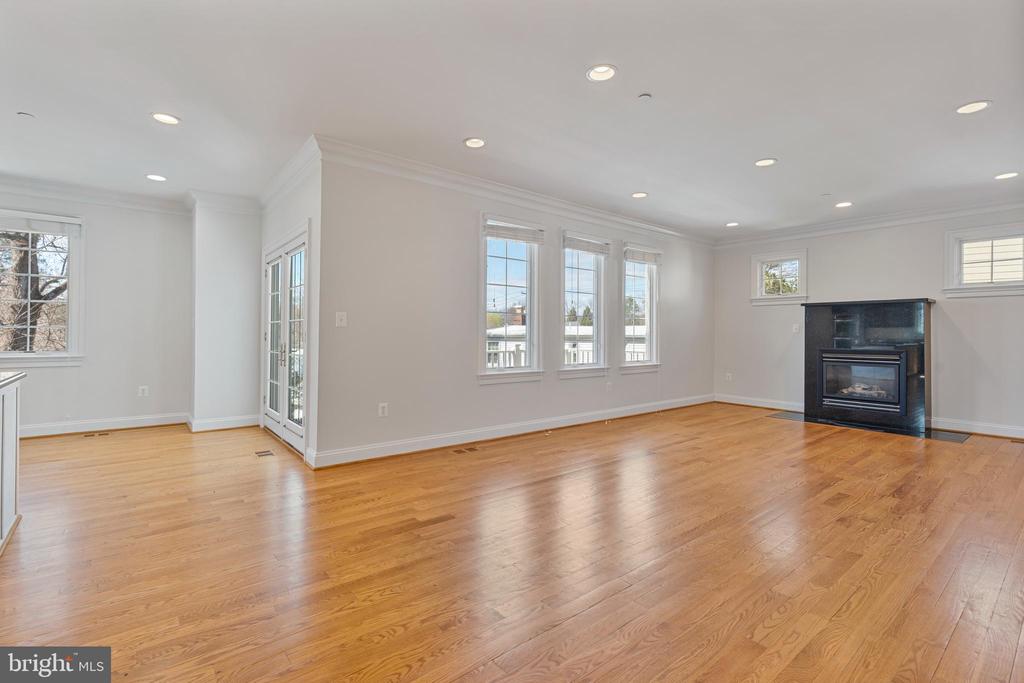 9524 MILSTEAD DRIVE