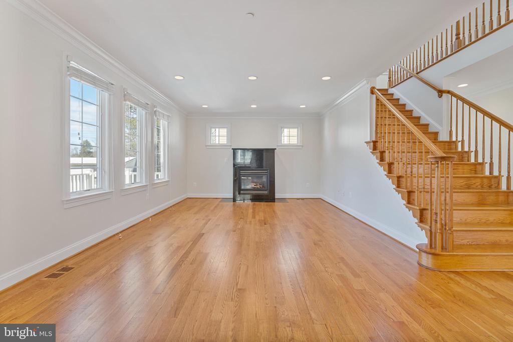 9524 MILSTEAD DRIVE