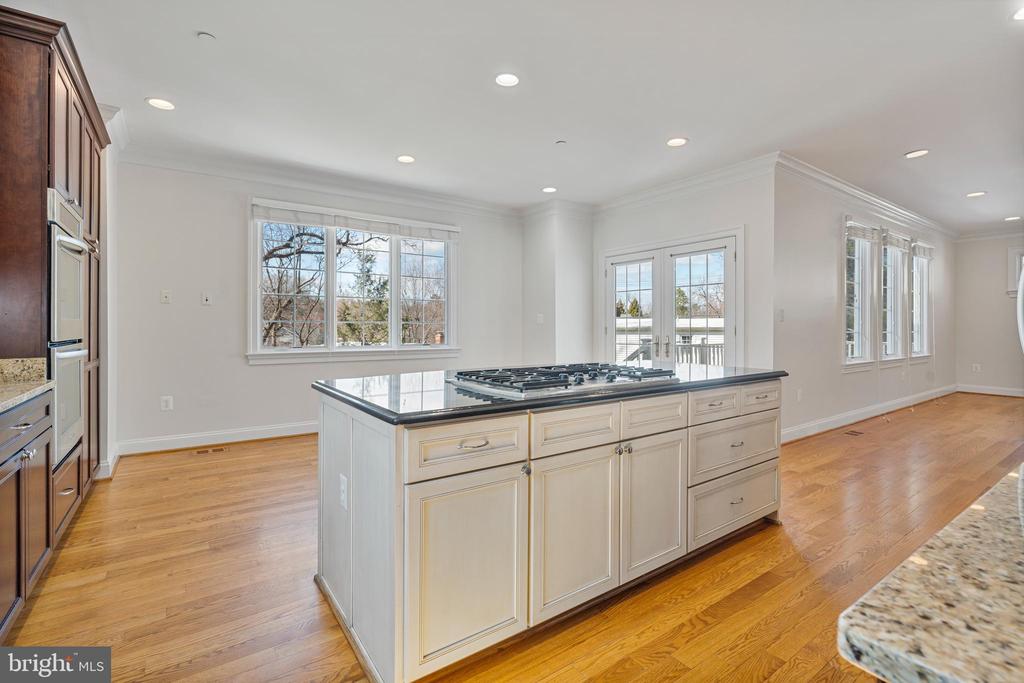 9524 MILSTEAD DRIVE