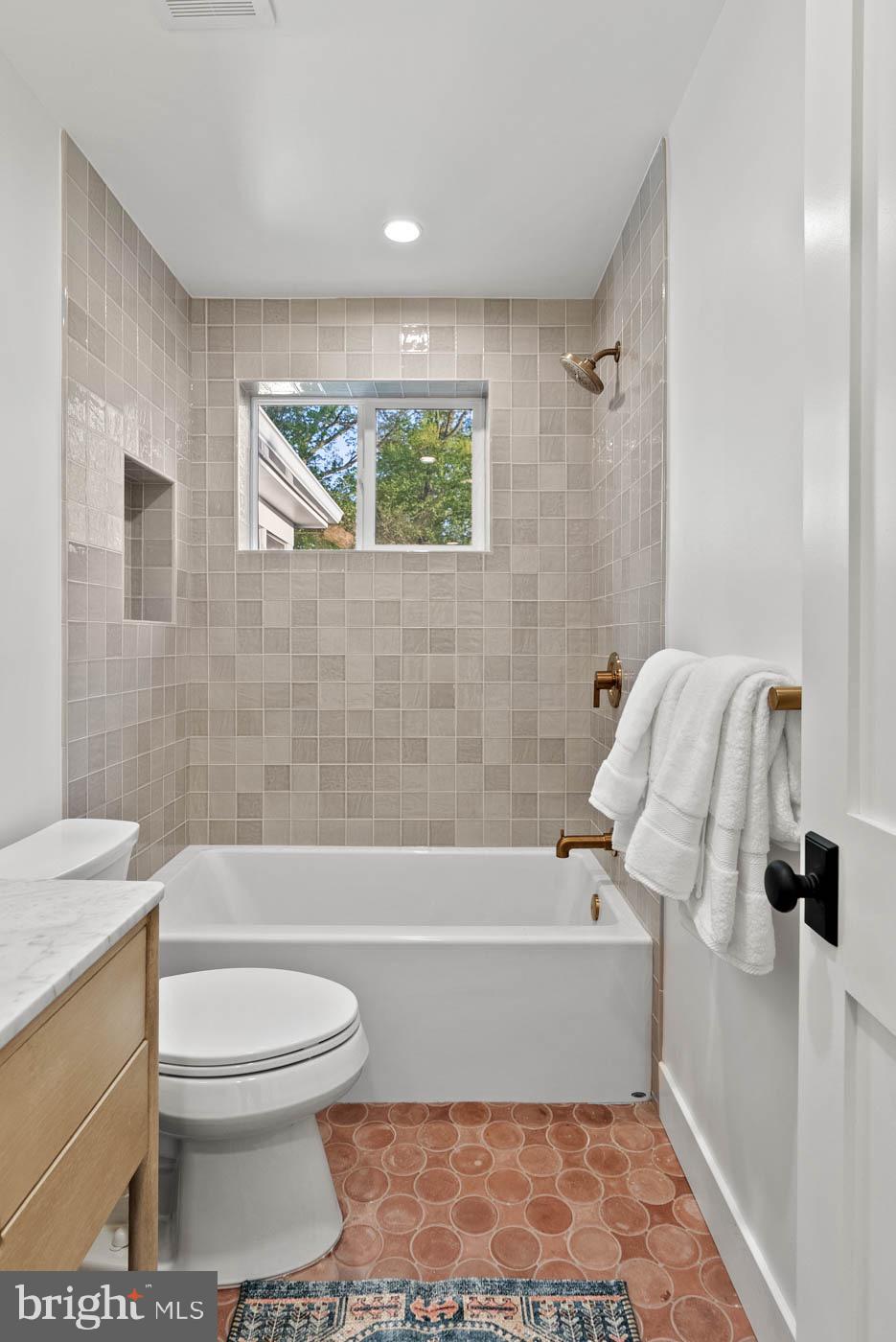 605 ELM AVENUE