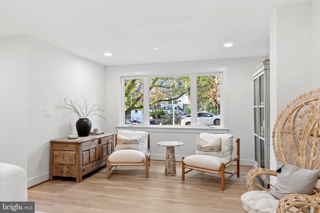 605 ELM AVENUE