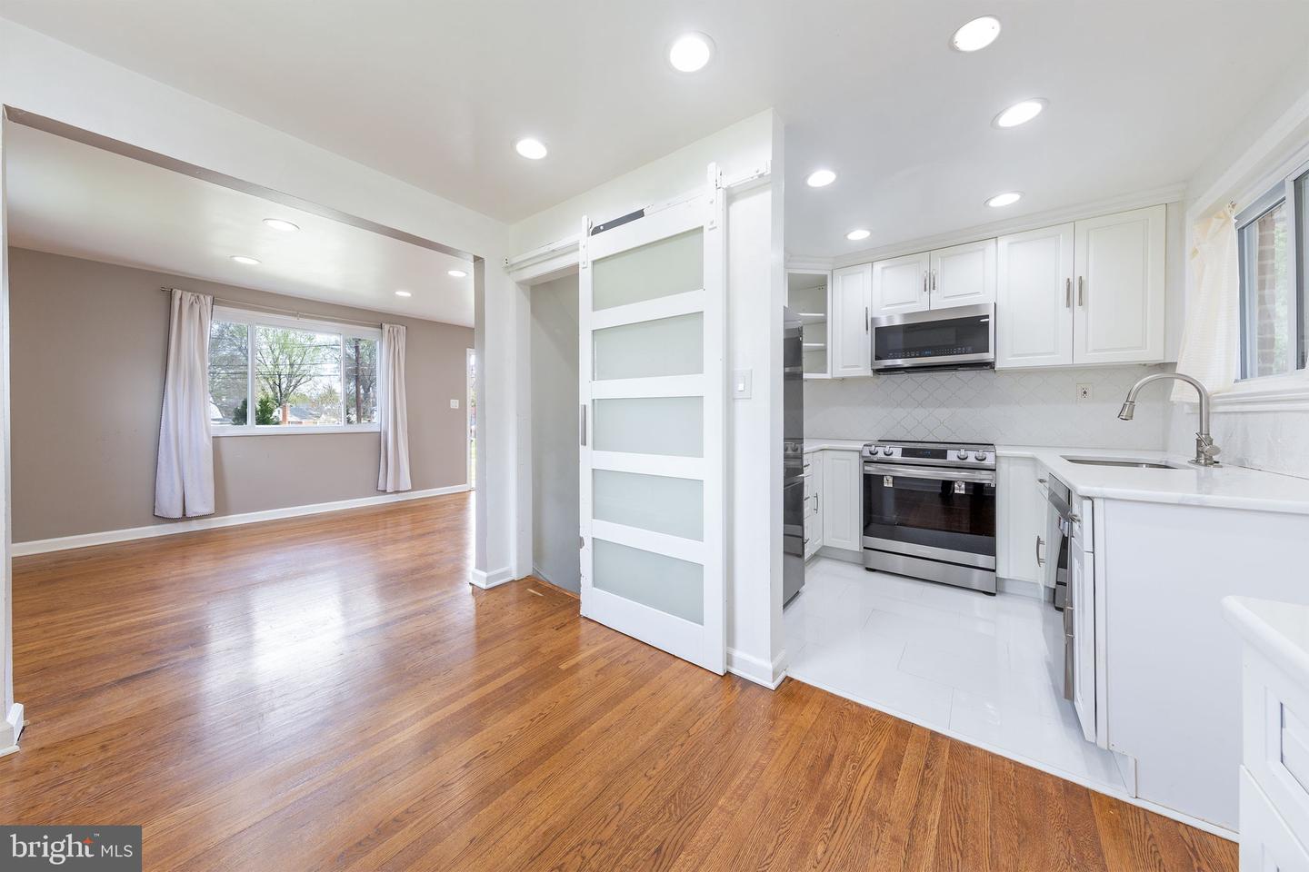 12112 Atherton Dr
