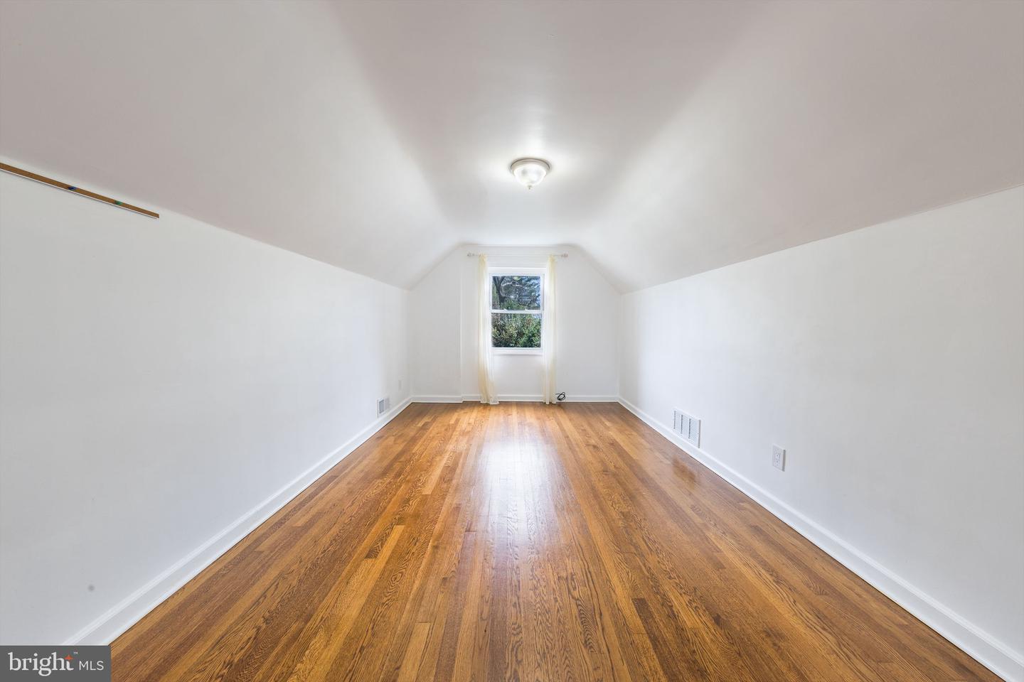 12112 Atherton Dr