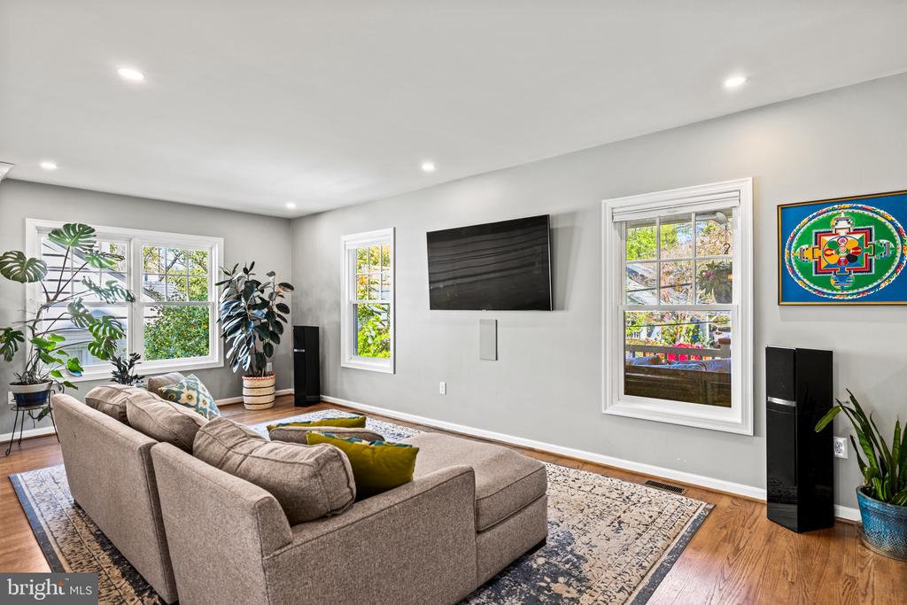 116 SHERMAN AVENUE