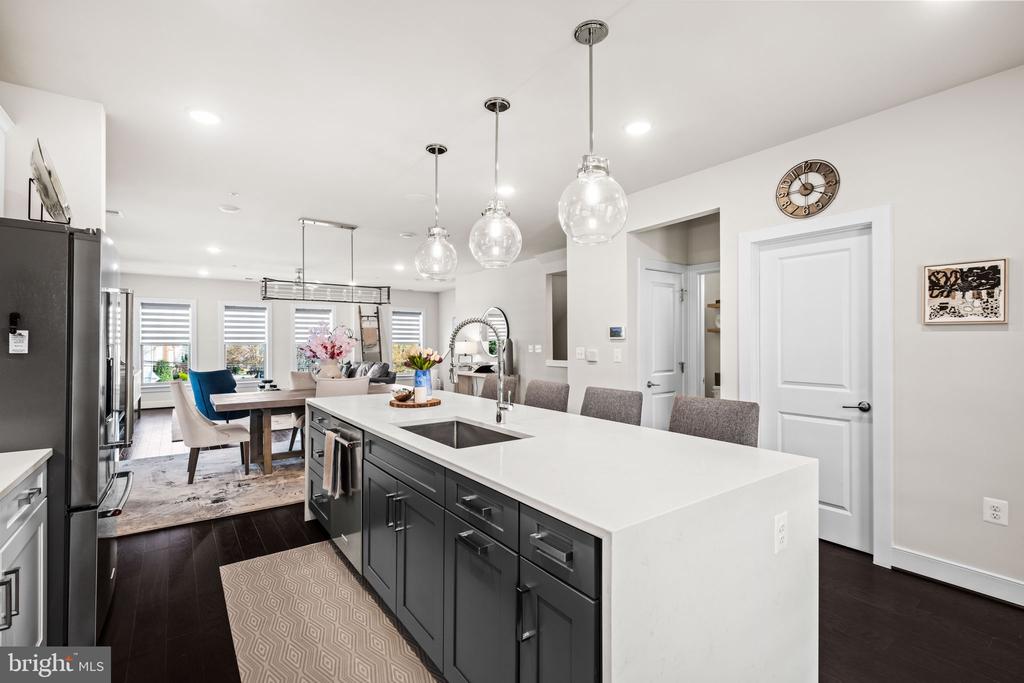 9664 FIELDS ROAD Unit: 9664