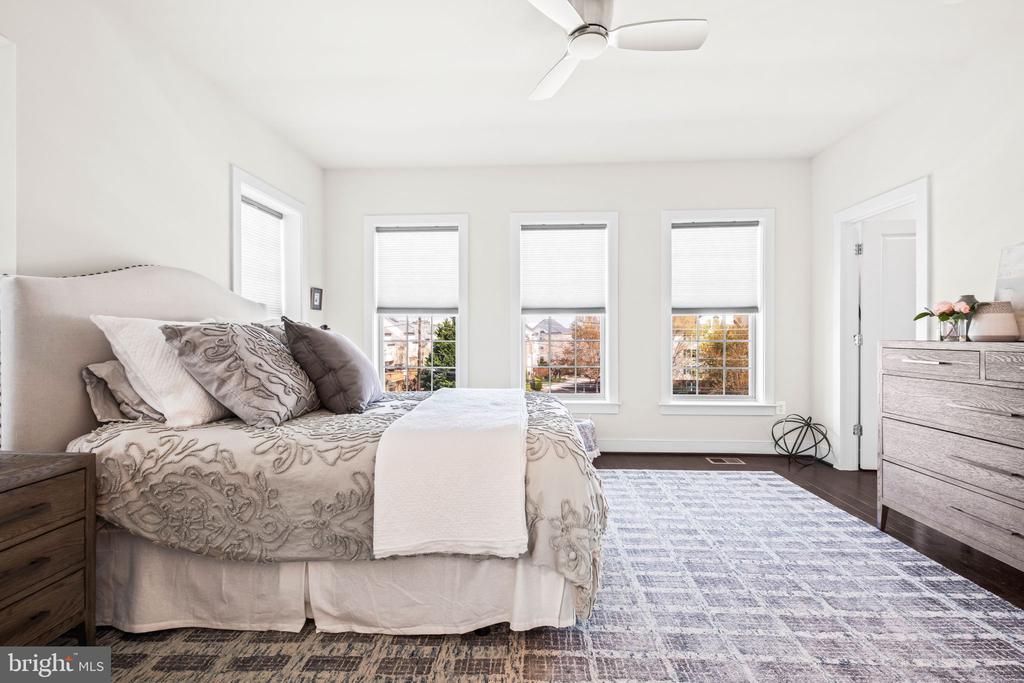 9664 FIELDS ROAD Unit: 9664