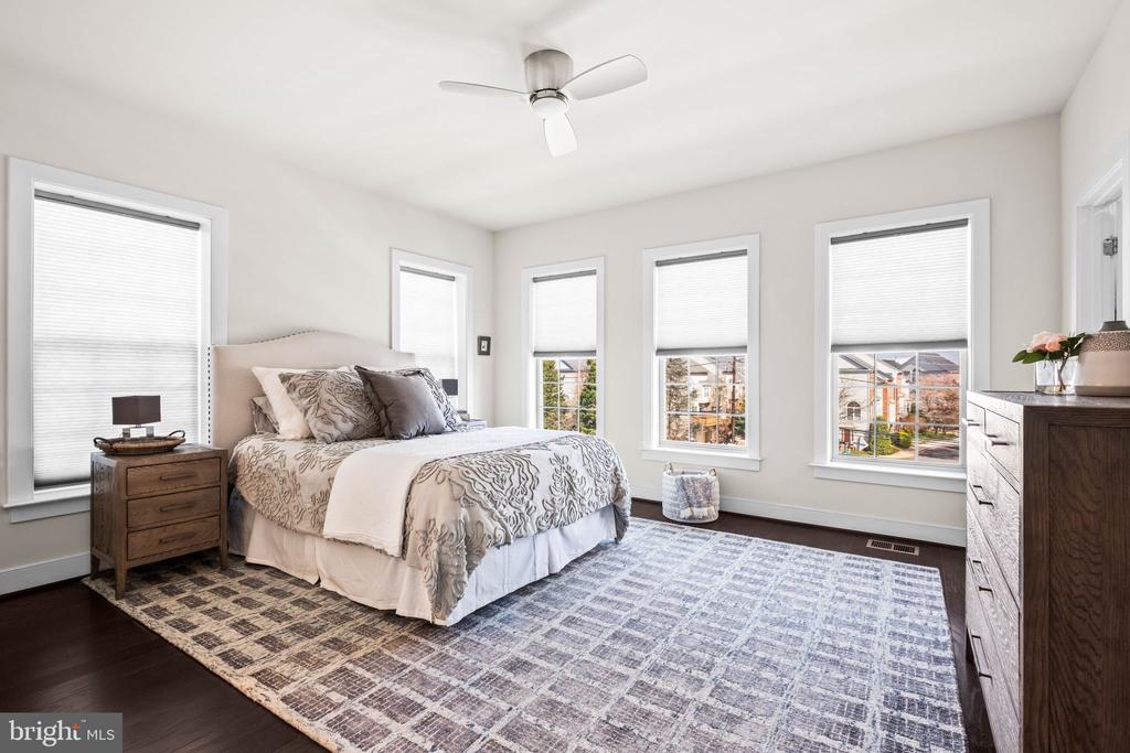 9664 FIELDS ROAD Unit: 9664