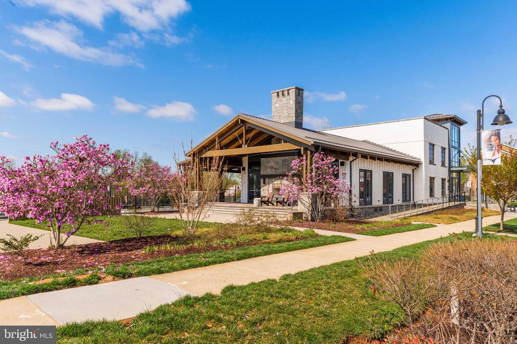 9664 FIELDS ROAD Unit: 9664