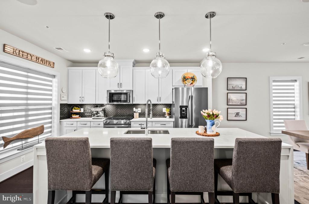 9664 FIELDS ROAD Unit: 9664