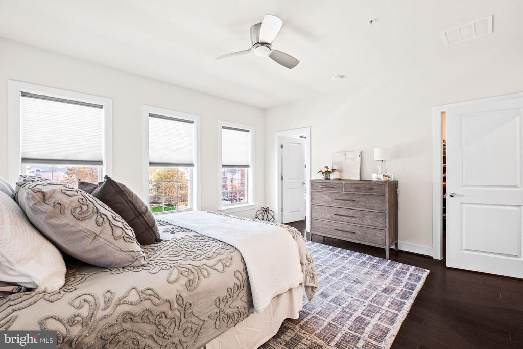 9664 FIELDS ROAD Unit: 9664