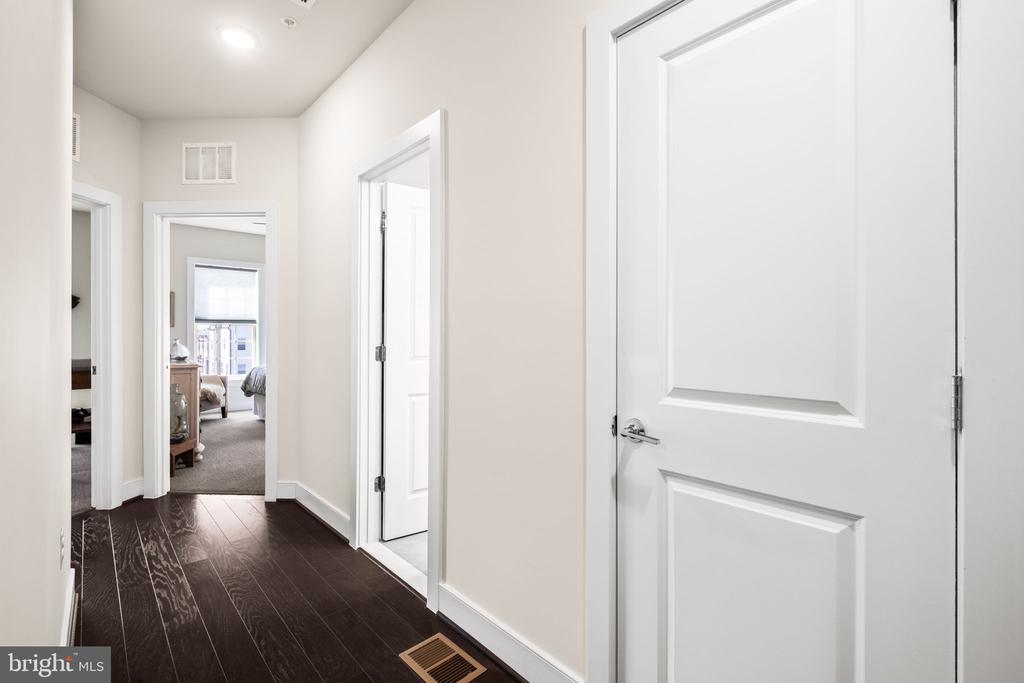 9664 FIELDS ROAD Unit: 9664