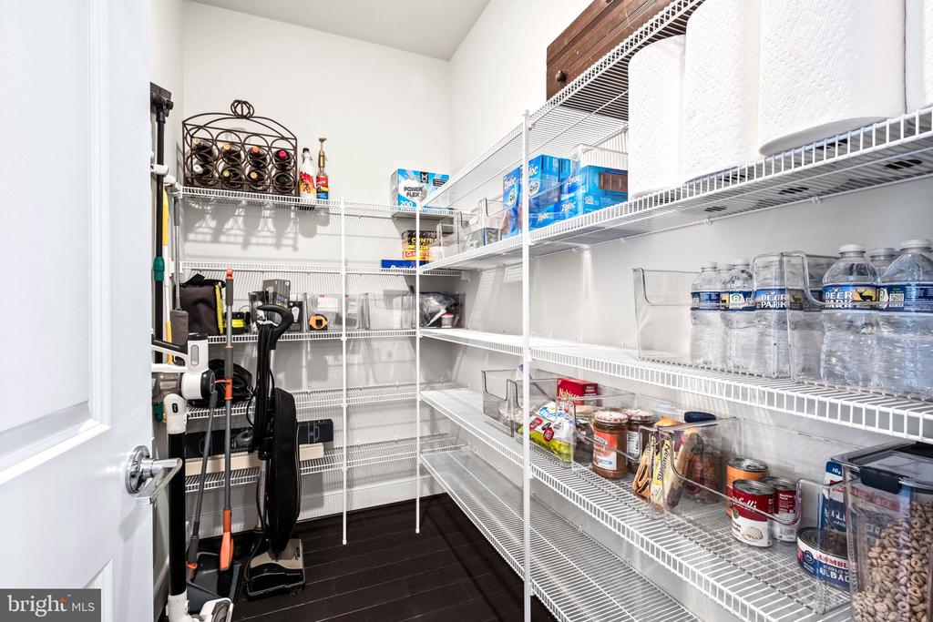 9664 FIELDS ROAD Unit: 9664