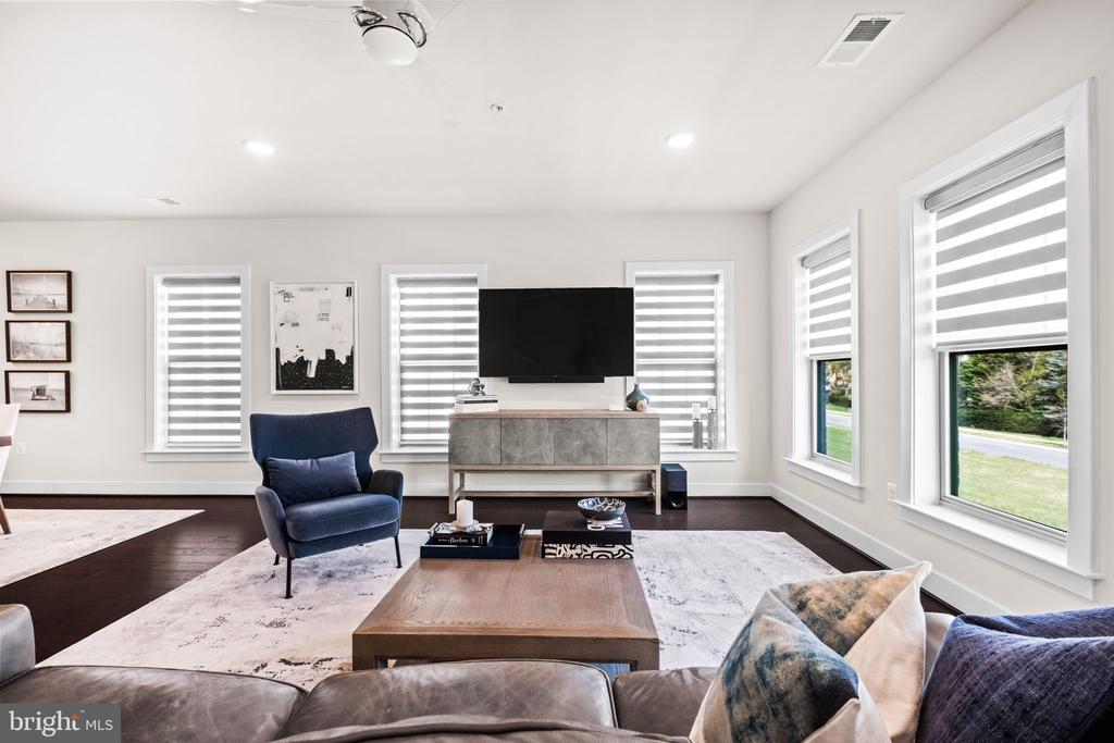 9664 FIELDS ROAD Unit: 9664