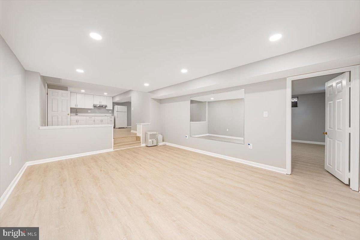 16012 HOWARD LANDING DRIVE