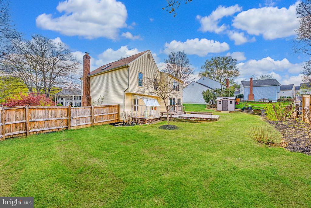 16012 HOWARD LANDING DRIVE