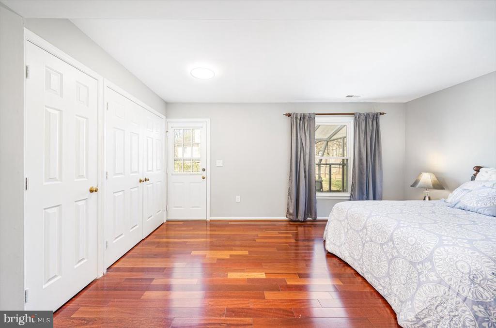 16012 HOWARD LANDING DRIVE