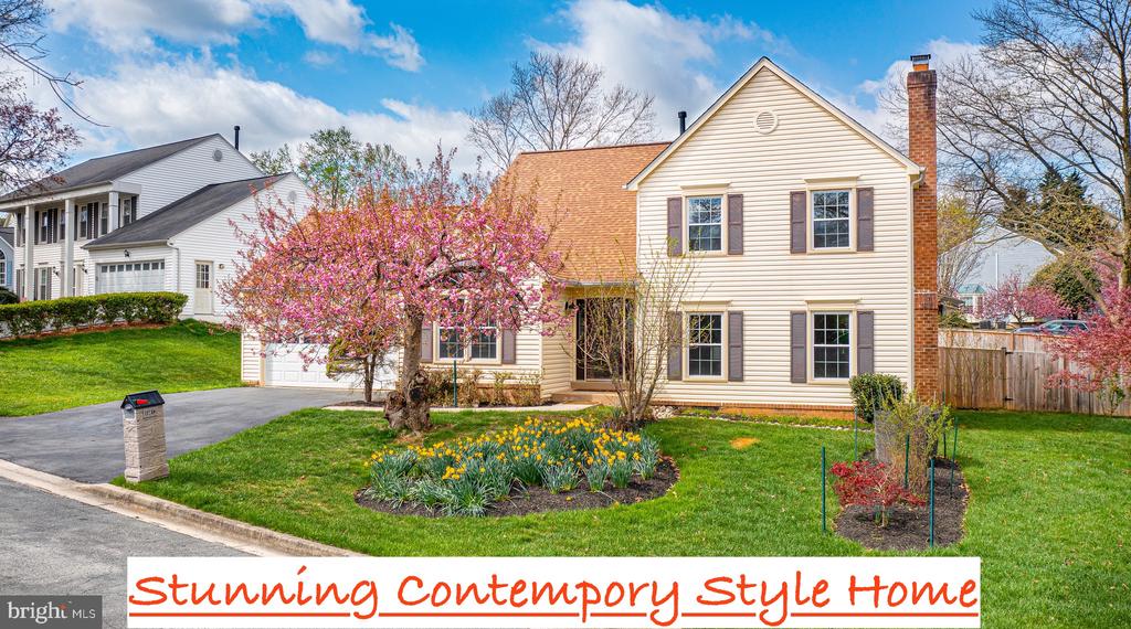 16012 HOWARD LANDING DRIVE