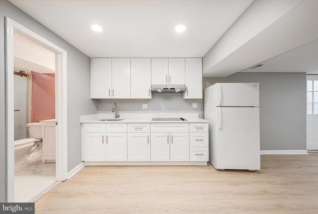 16012 HOWARD LANDING DRIVE