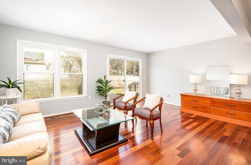 16012 HOWARD LANDING DRIVE
