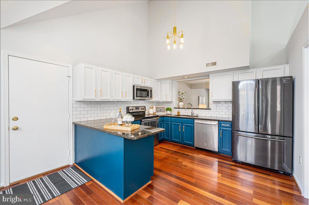 16012 HOWARD LANDING DRIVE