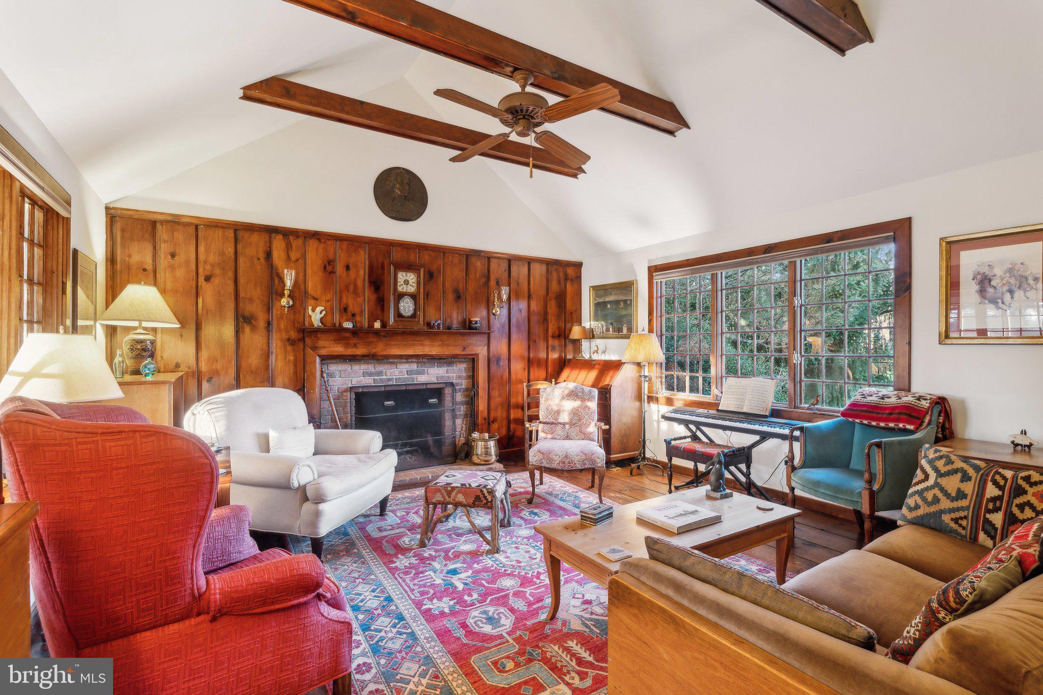 22818 HOWARD CHAPEL ROAD