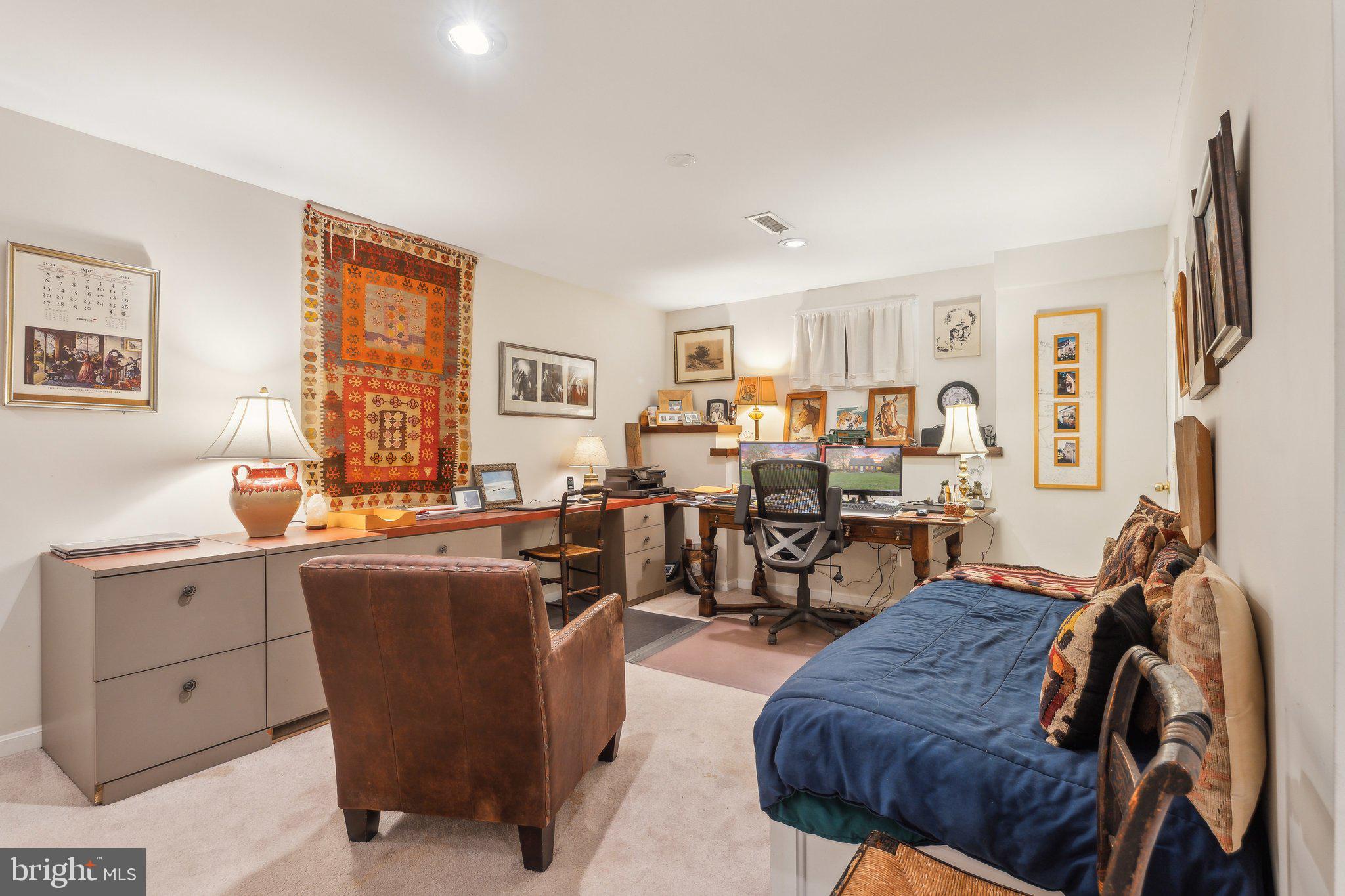 22818 HOWARD CHAPEL ROAD