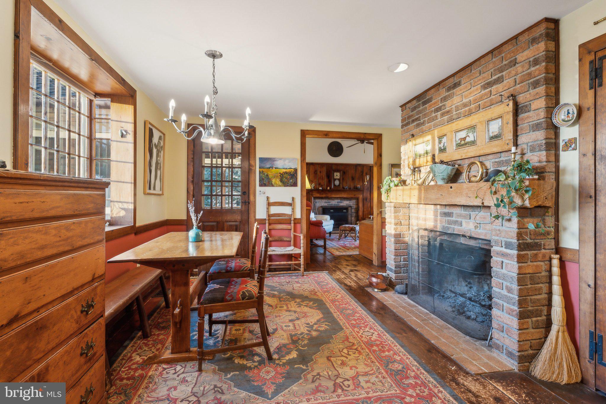 22818 HOWARD CHAPEL ROAD