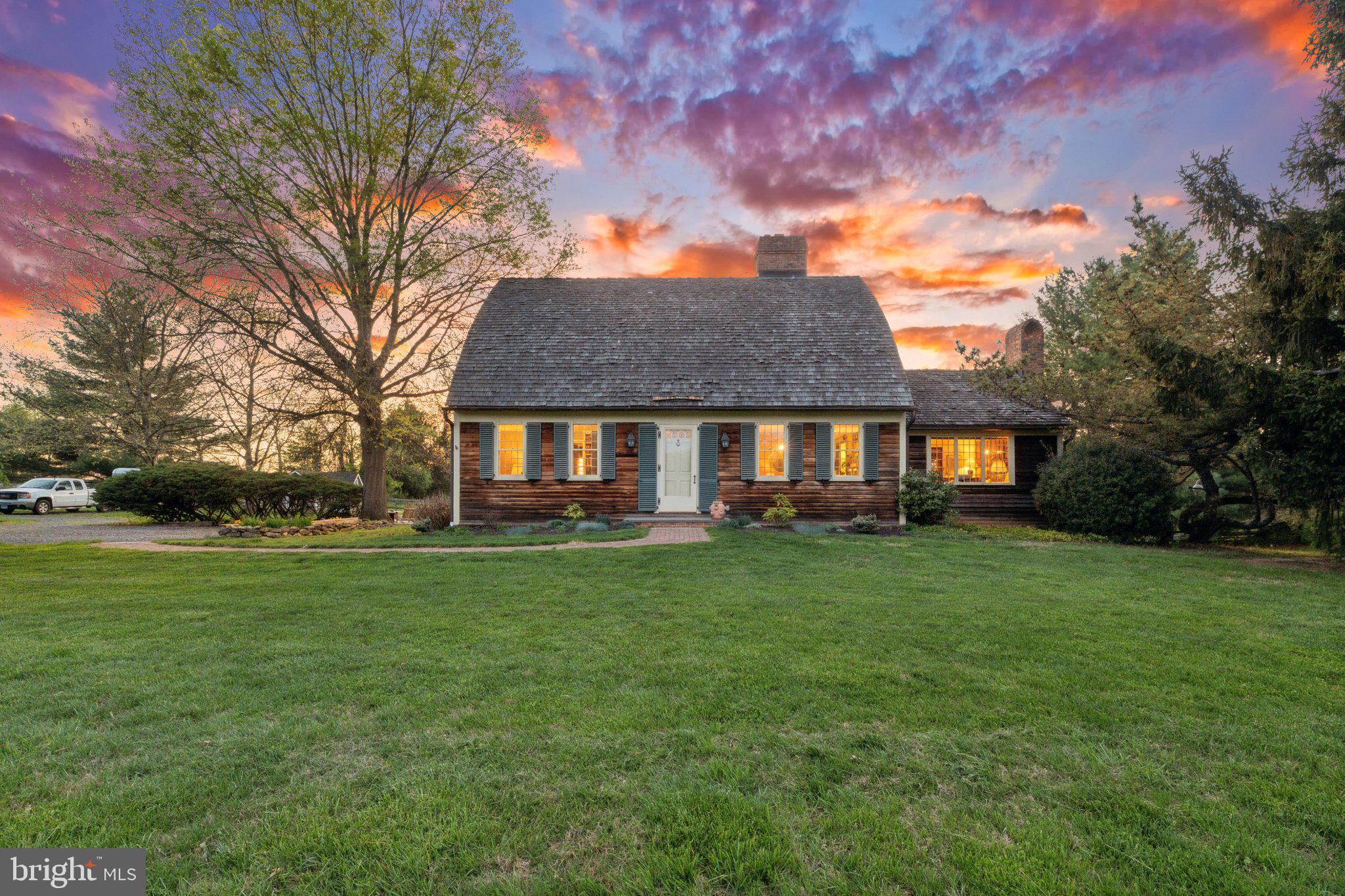 22818 HOWARD CHAPEL ROAD