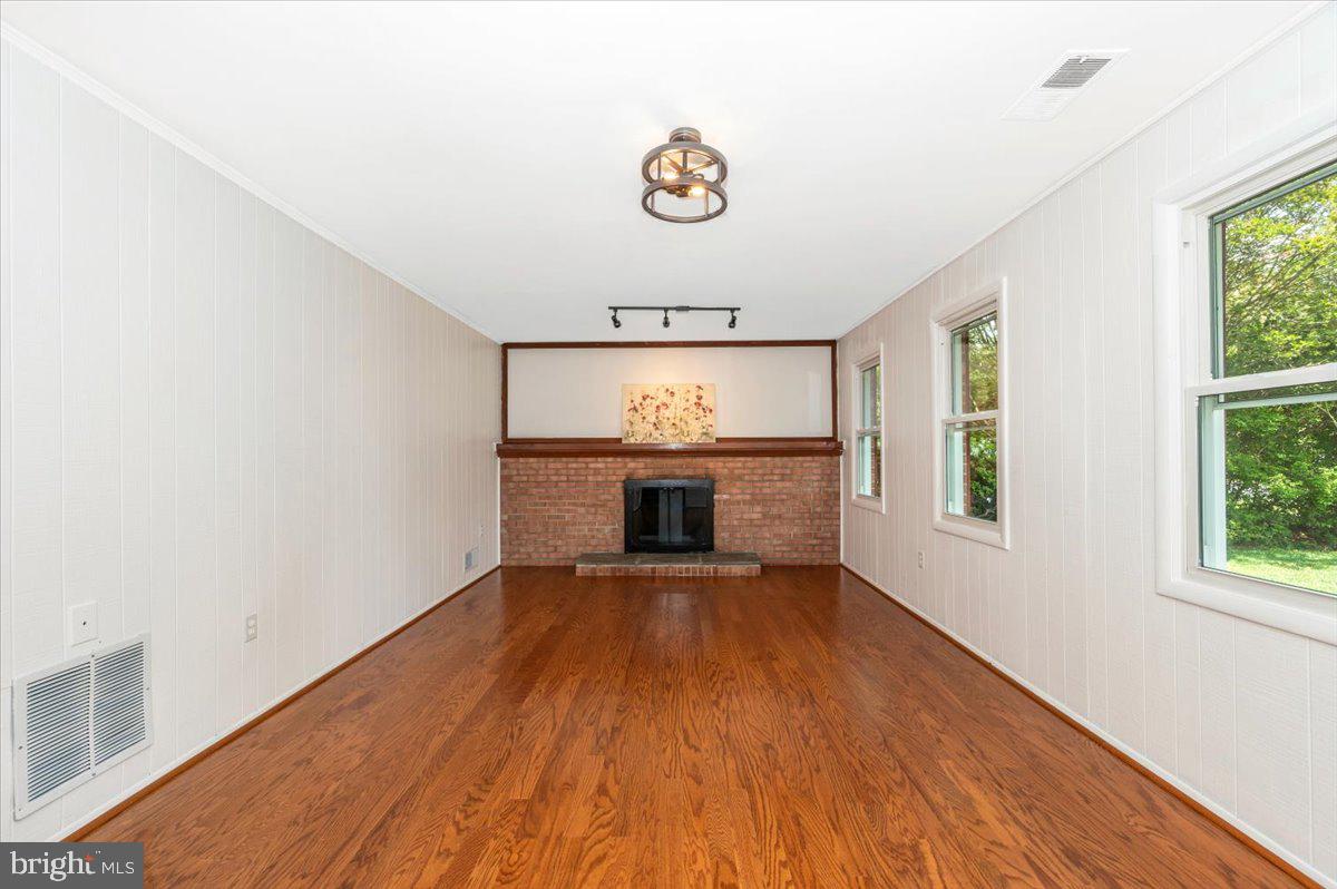17400 HUGHES ROAD