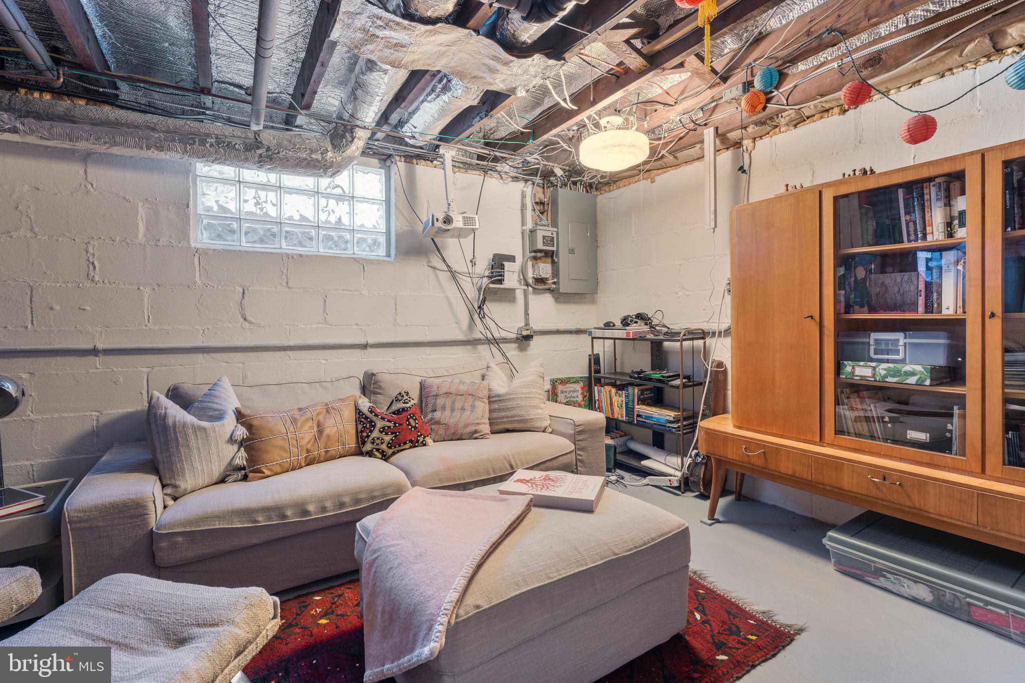 123 SHERMAN AVENUE