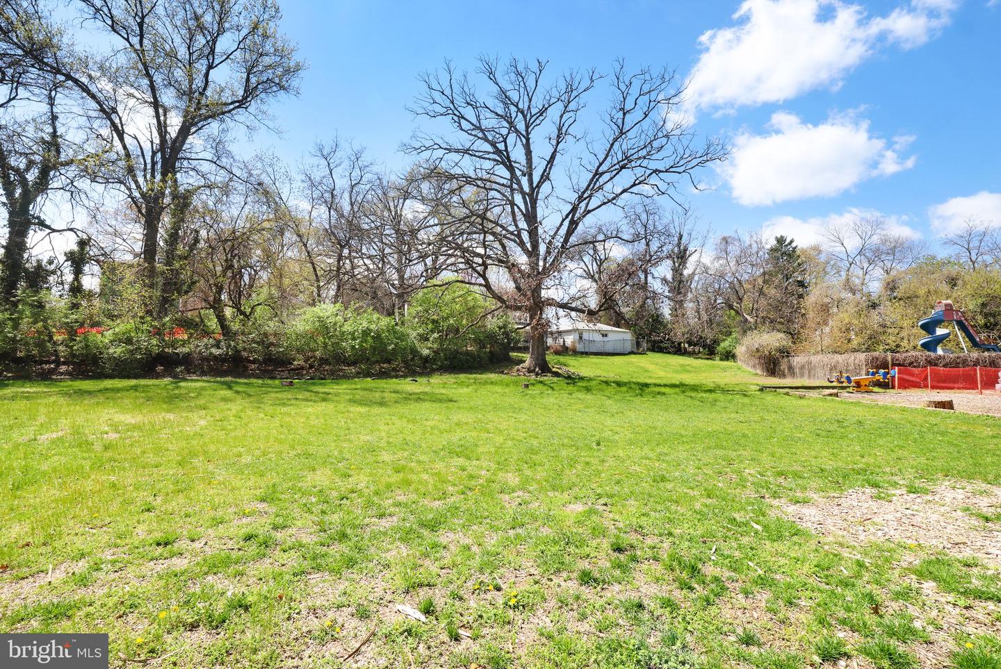117 Elm Ave