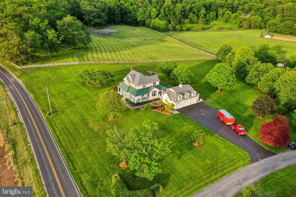 20437 PEACH TREE ROAD