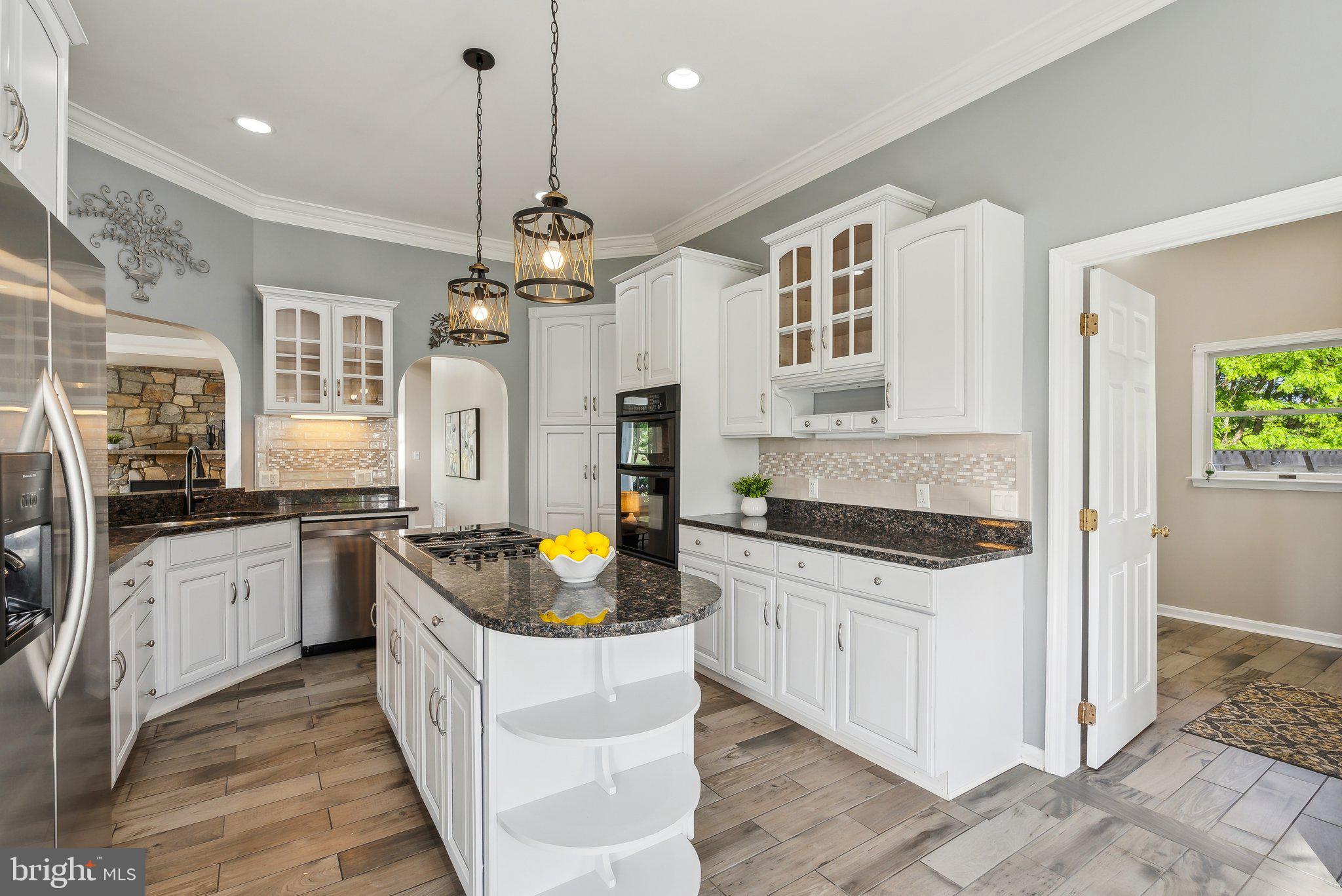 20437 PEACH TREE ROAD