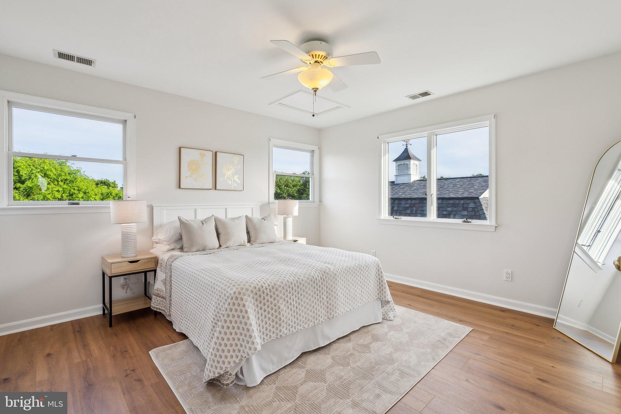 20437 PEACH TREE ROAD