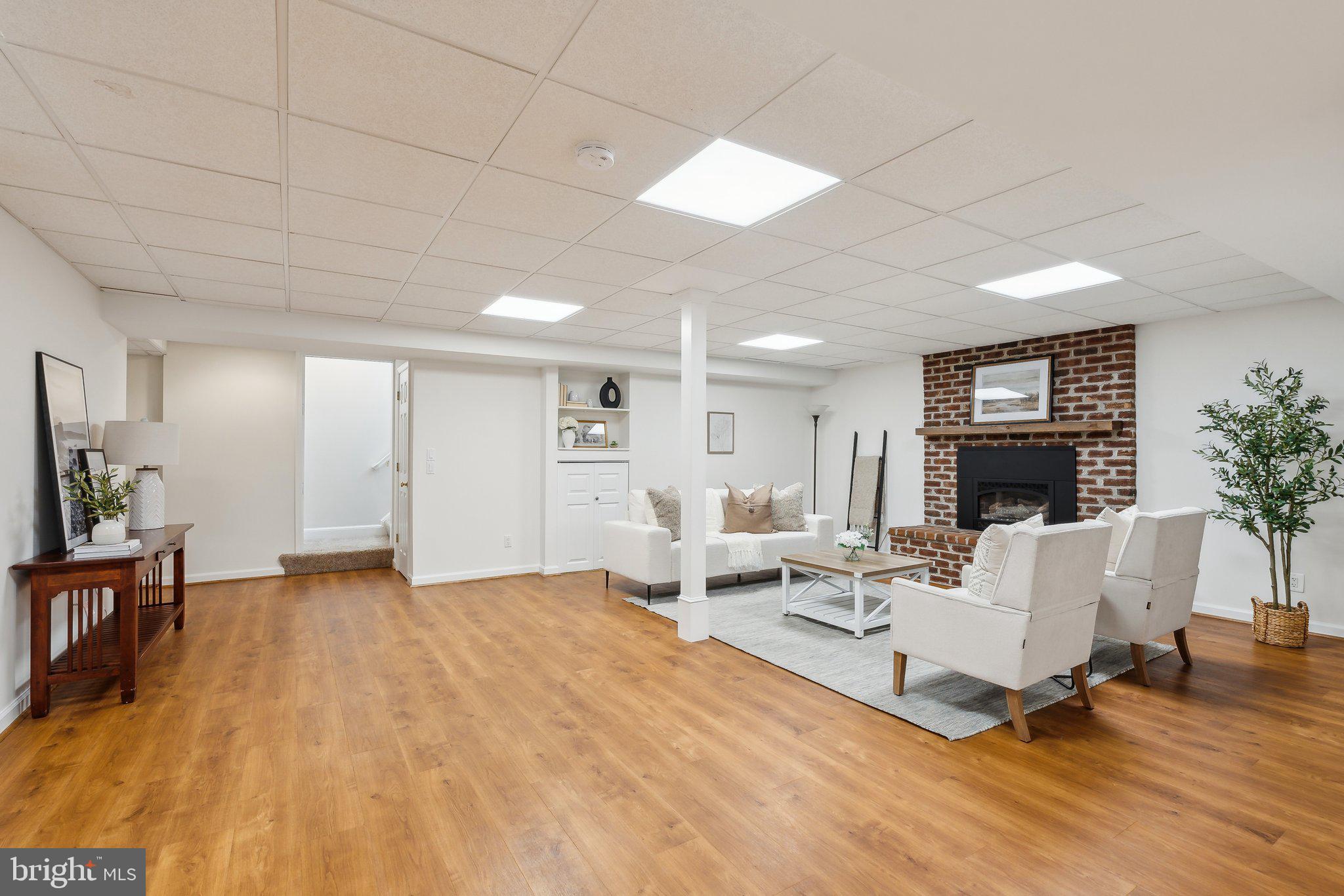 20437 PEACH TREE ROAD