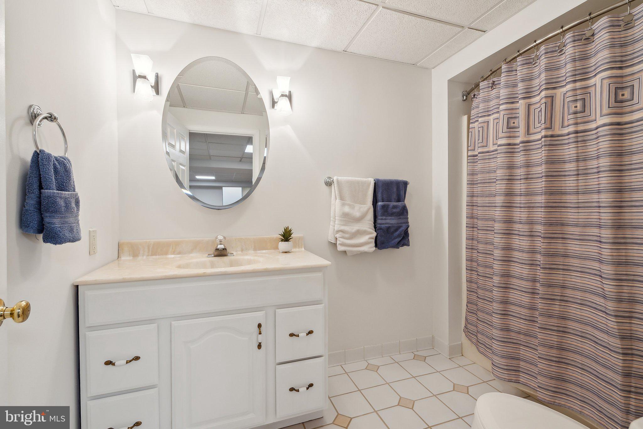 20437 PEACH TREE ROAD