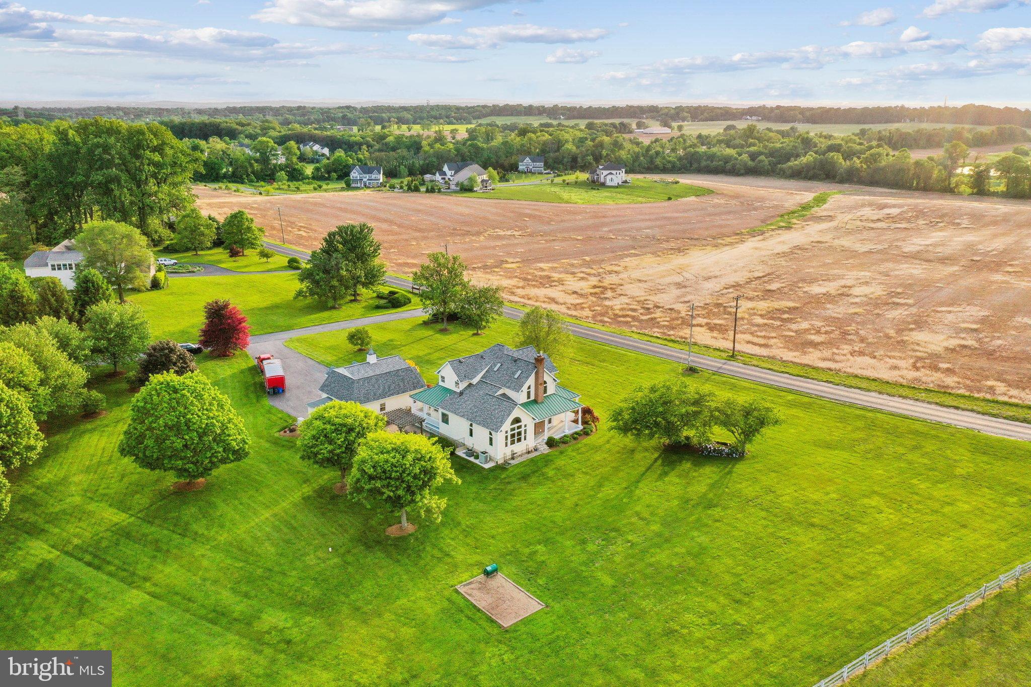 20437 PEACH TREE ROAD