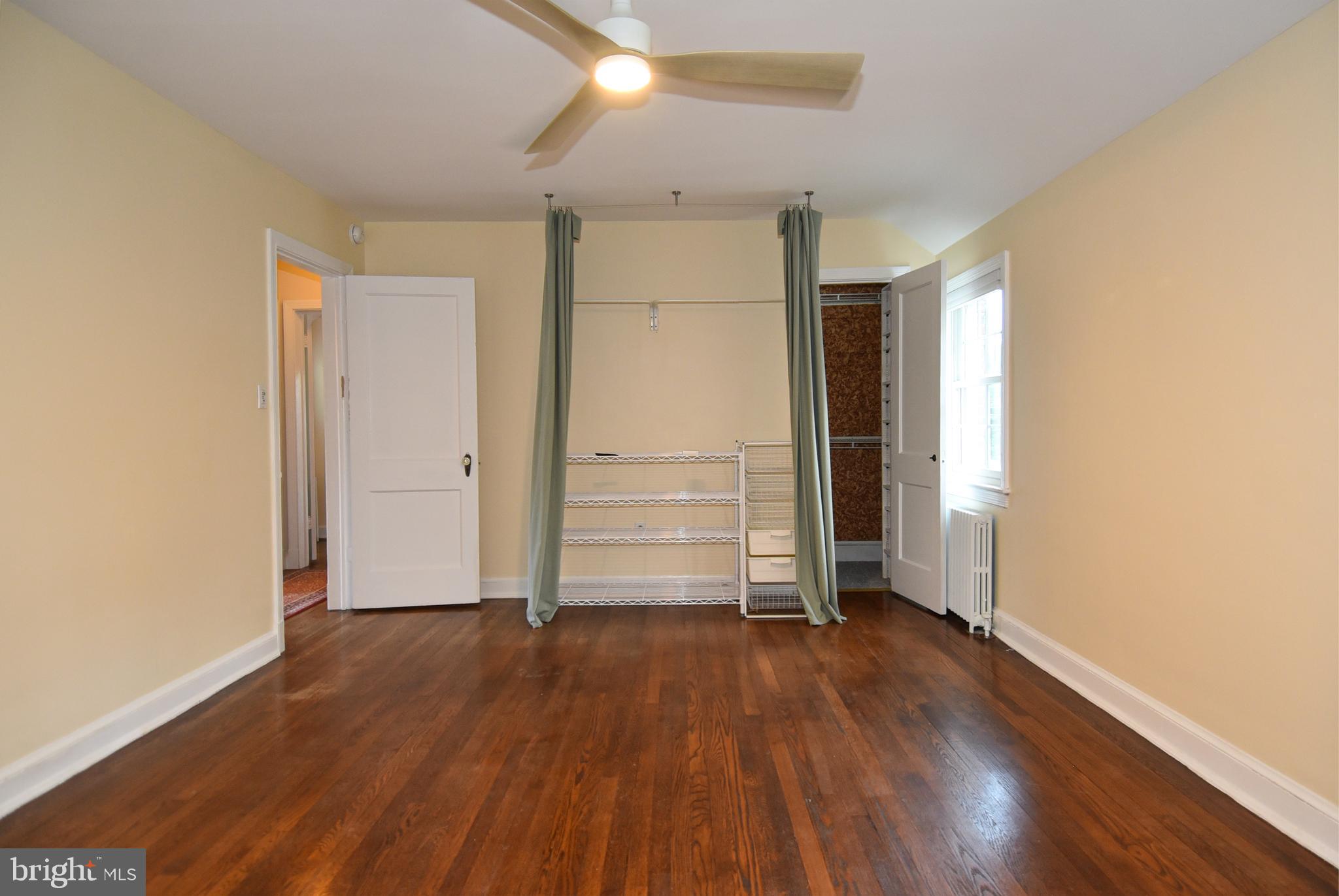 8205 MEADOWBROOK LANE