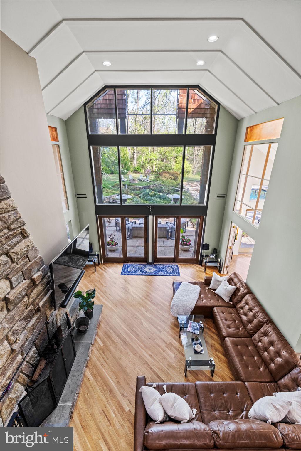 8901 POTOMAC STATION LANE