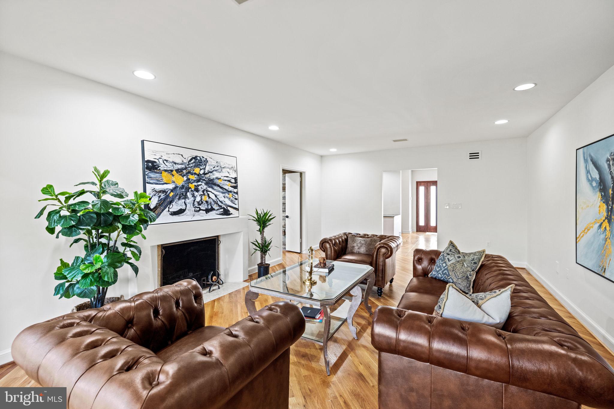 8901 POTOMAC STATION LANE